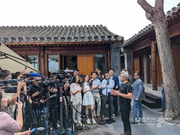 哈福配资 提及11家中国科技公司 黄仁勋：低估华为和中国制造的人都极其天真